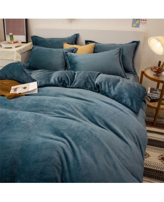 Flannel 4-Piece Bedding Set