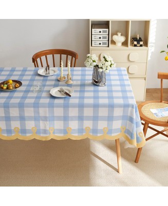 Minimalist Checkered Tablecloth Minimalist Checkered Tablecloth